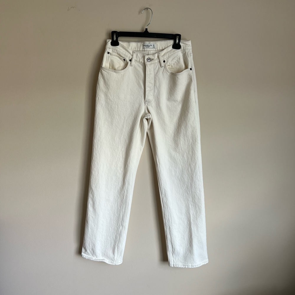 A&F • The 90s Baggy Jean Low Rise cream off white denim wide leg button fly 27/4
